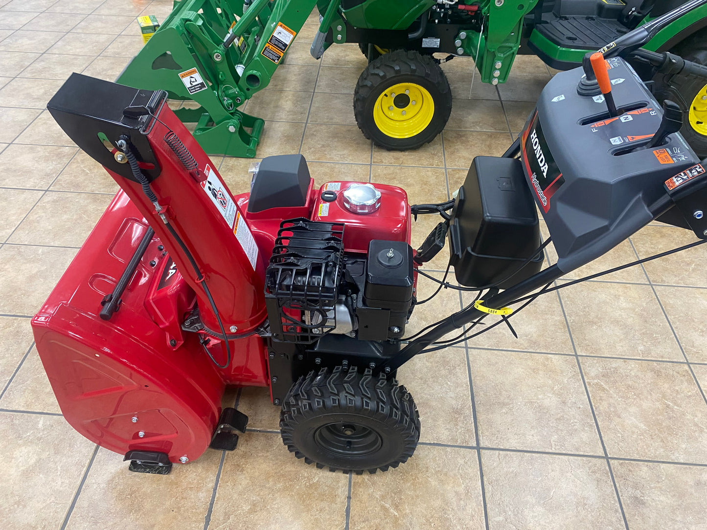 Honda HSS724AAWD Snow-Blower