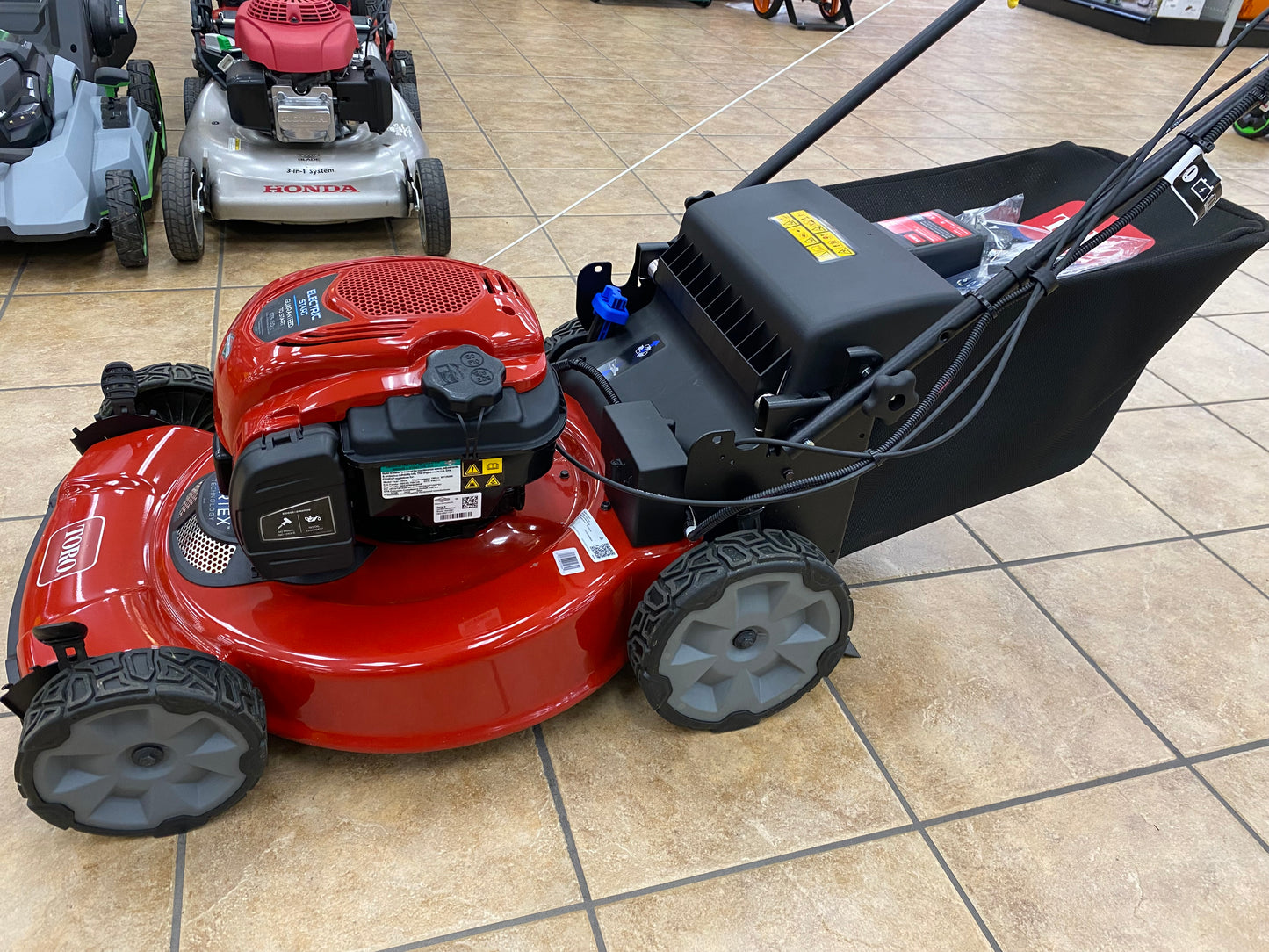 Toro 21464 Walk-Behind Mower