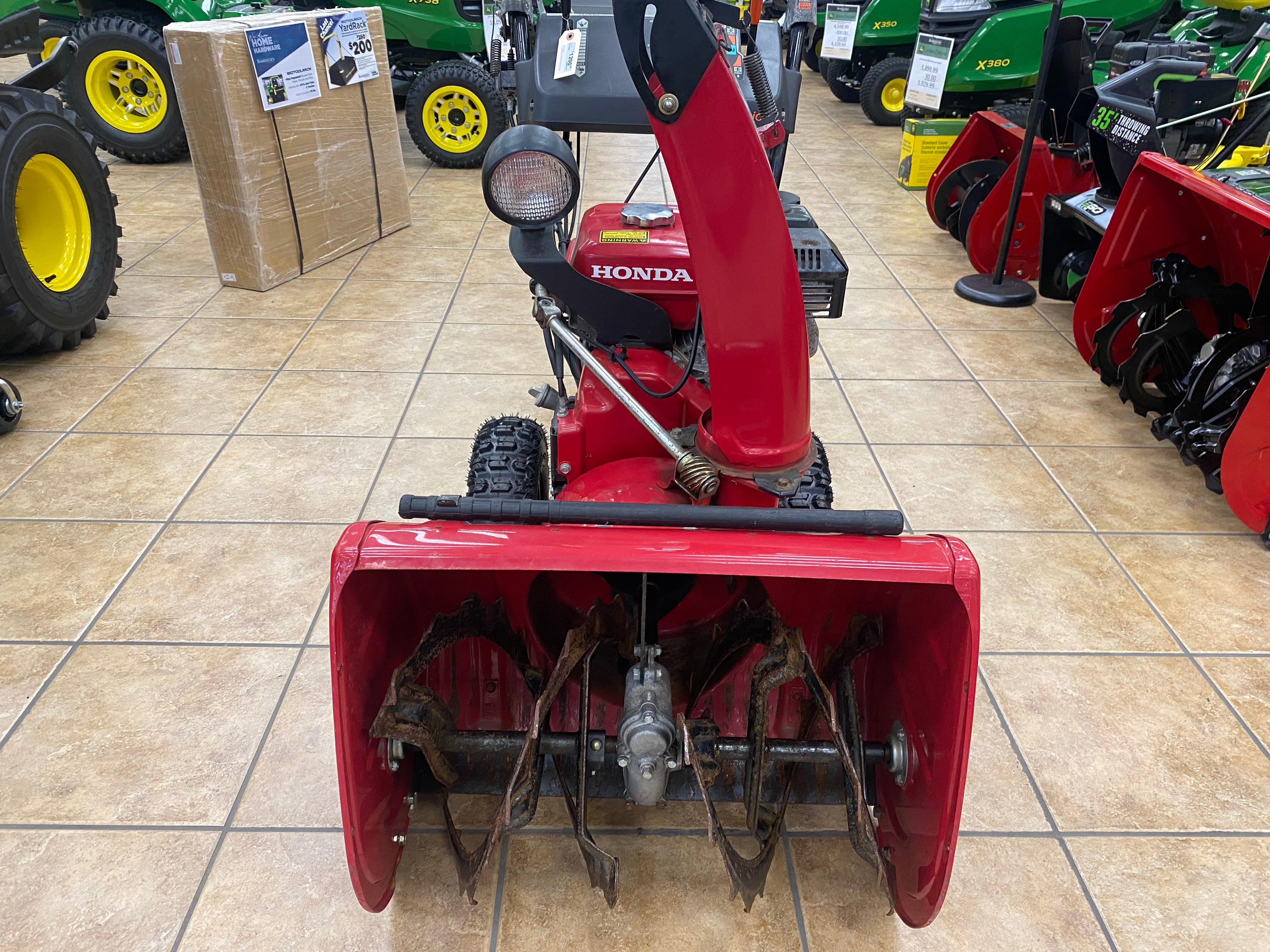 Honda HS724 SnowBlower Bombergers Used Equipment