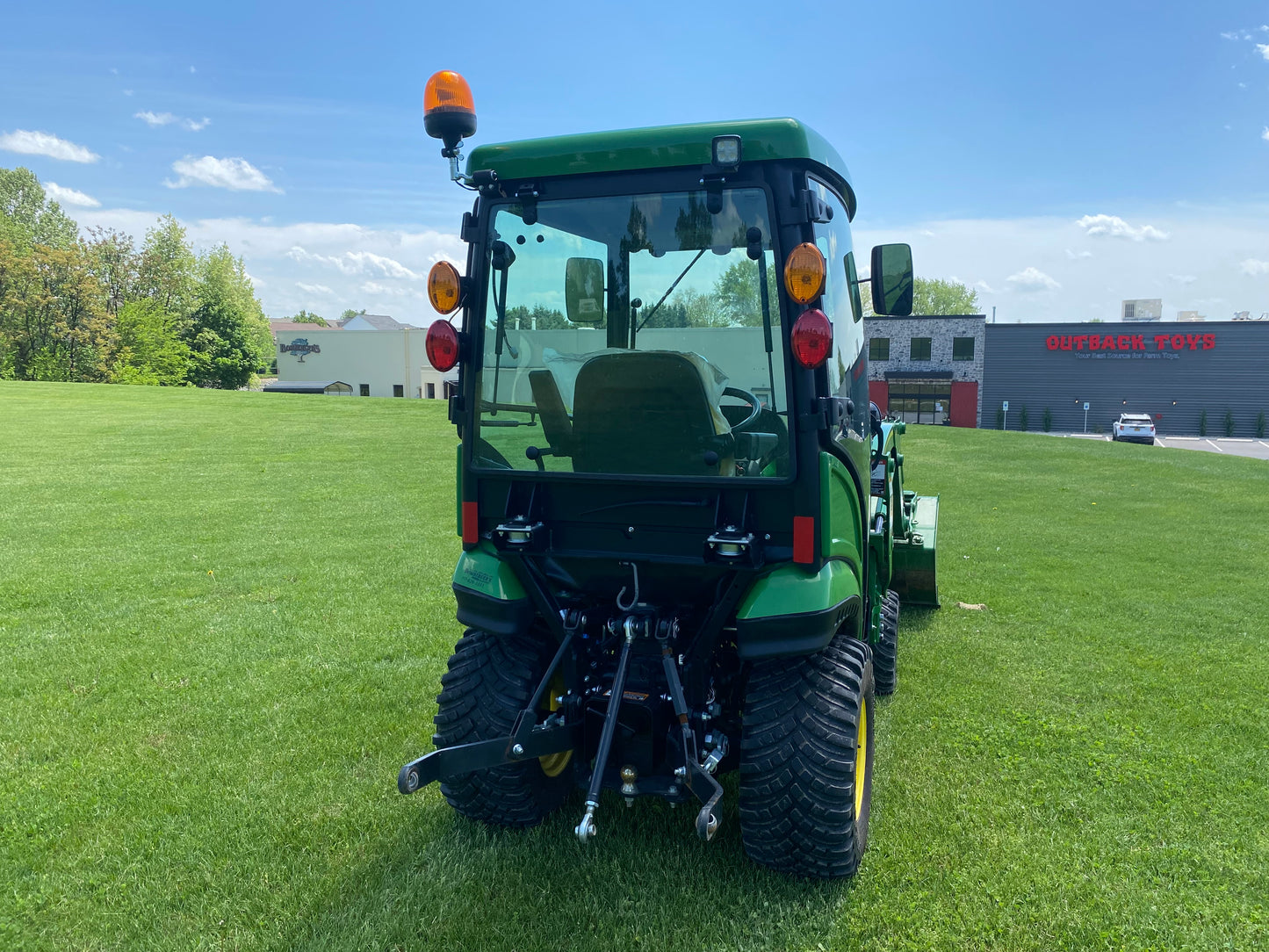 John Deere 1025R Compact w/ Cab & Loader