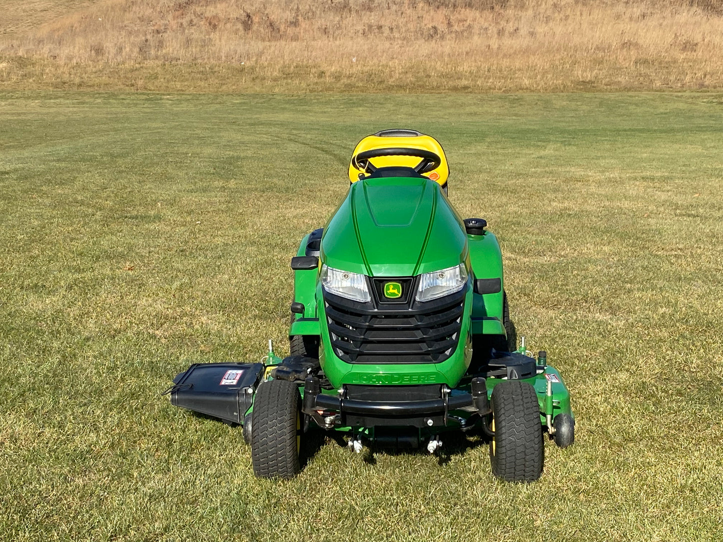 John Deere X350 Lawn Tractor