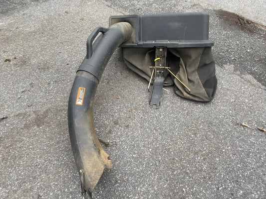 John Deere Bagger (D110-42C)