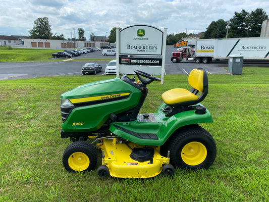 John Deere X380 Lawn Tractor