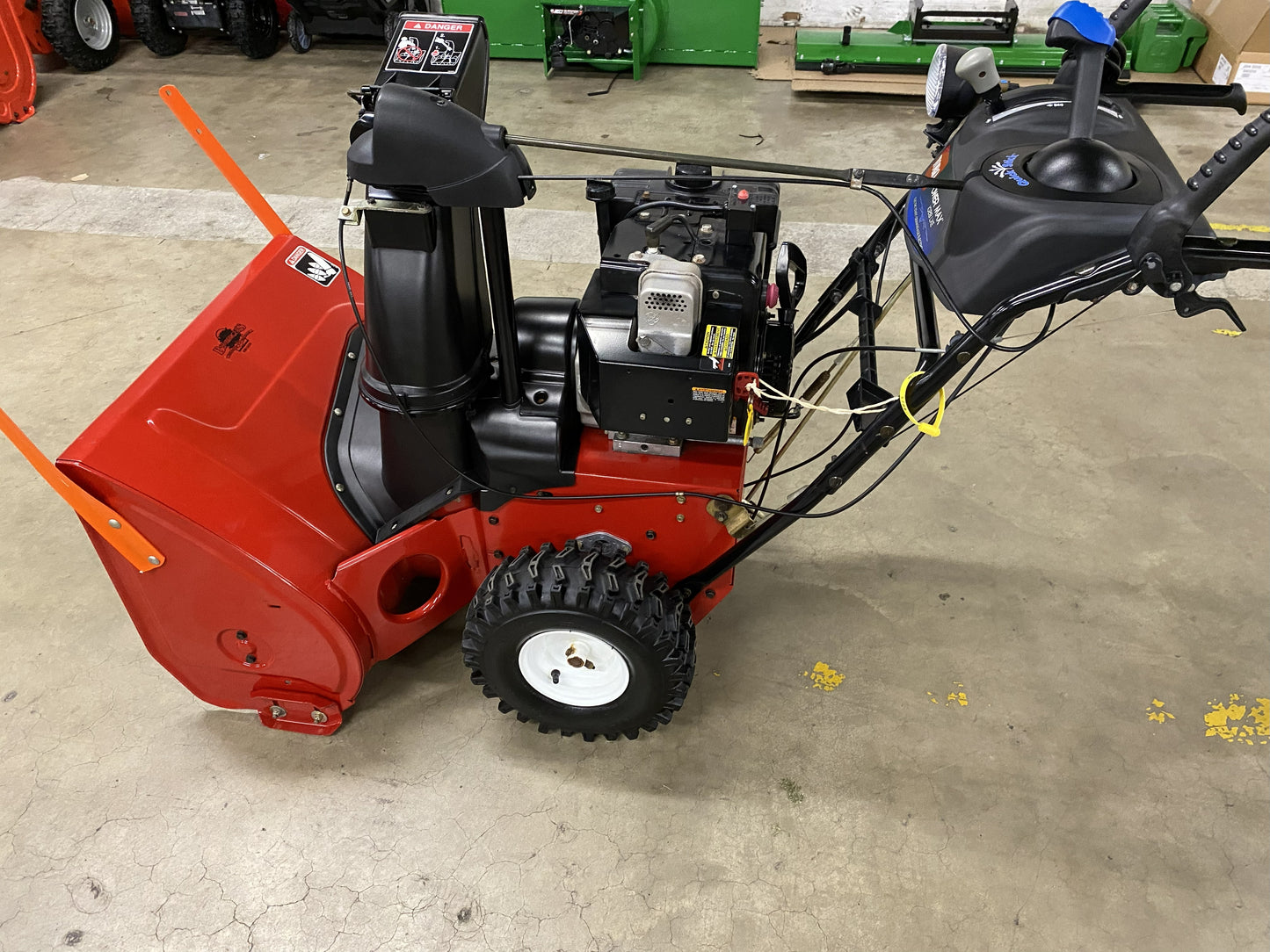 Toro 38640 Snow-Blower